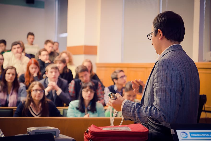 Учебная нагрузка преподавателя